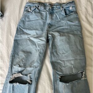 High Rise Straight mom jean Abercrombie